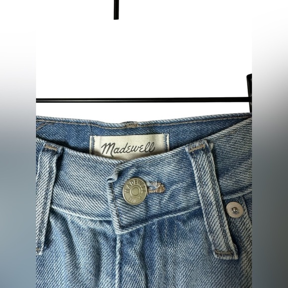 Madewell The Momjean Distressed High Rise Jeans Size 27 / 6 - Picture 3 of 8